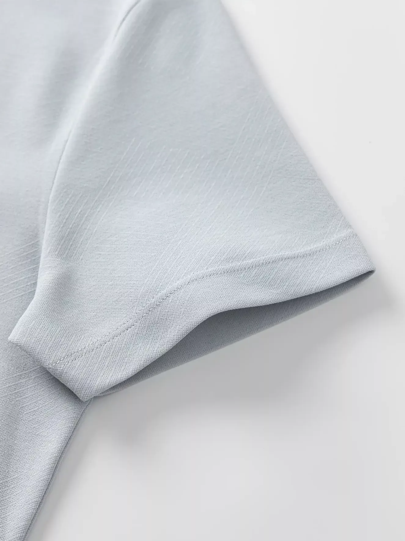 Áo Thun Nam Hiệu Ứng In Nổi - Hình ảnh 7