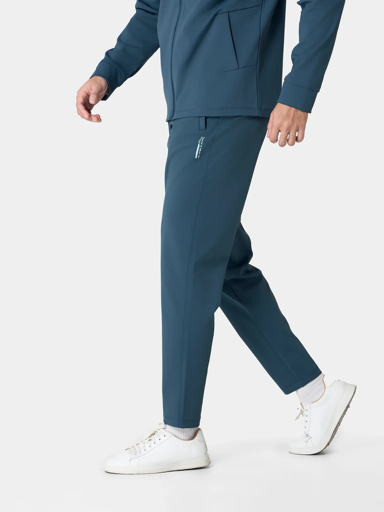 Quần Nỉ Nam In Basic Phom Regular BQNI24010 - Ảnh 4