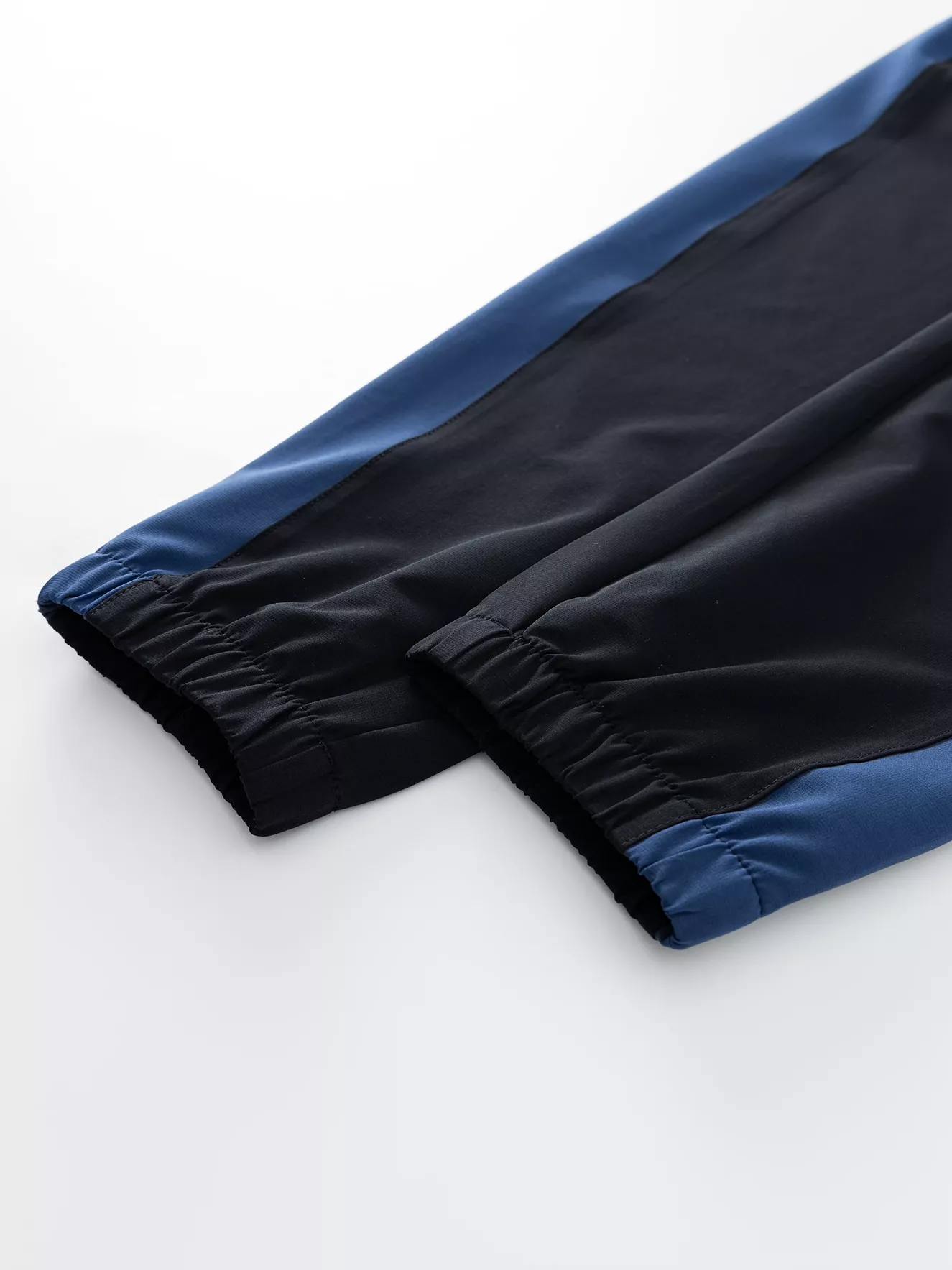 Quần Jogger Nam Vải Gió Can Phối BQDT24004 - Hình ảnh 6