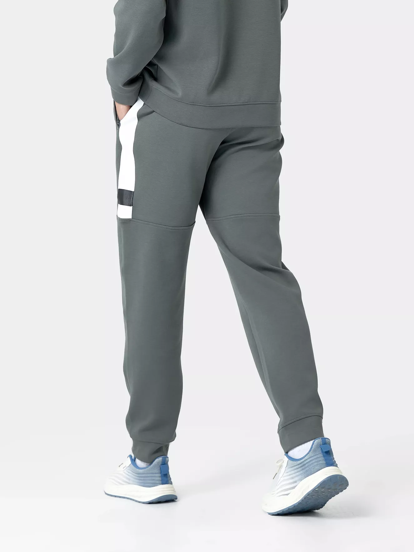 Quần Nỉ Nam Can Phối Slimfit BQNI24004 - Hình ảnh 6