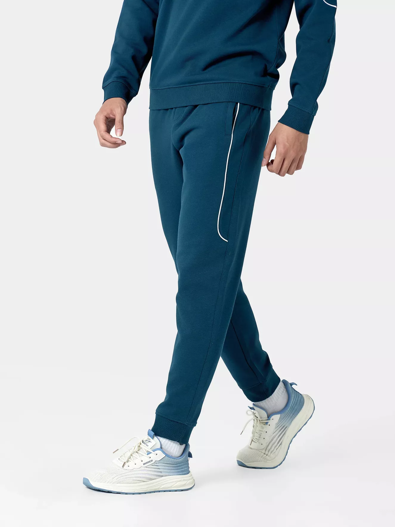 Quần Nỉ Nam Cạp Chun Phối Line Nổi Slimfit BQNI24020 - Hình ảnh 6