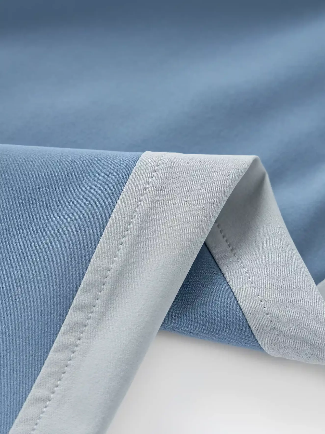 Quần Short Thể Thao Cạp Chun Can Phối Regular QST25007 - Hình ảnh 7