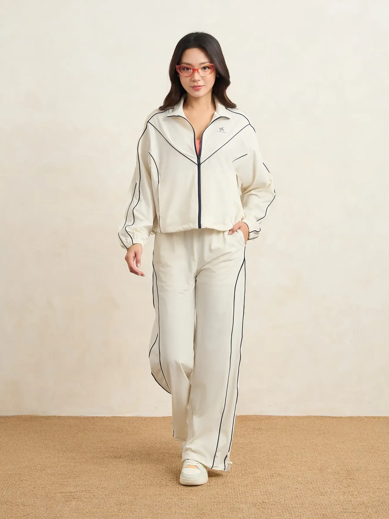 Set Bộ Gió Nữ 5S Fashion Phối Line Nữ Tính Phom Regular WBKG25007 - Ảnh 6